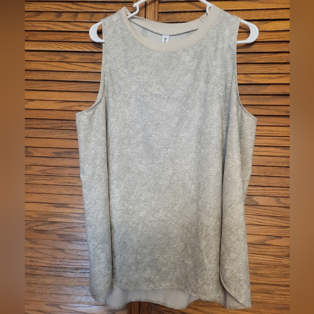 Athleta‎ Gray Muscle Shirt Womans Size 1X